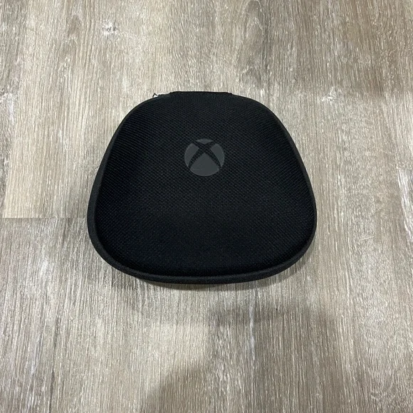 Xbox Elite Controller - Picture 3 of 6